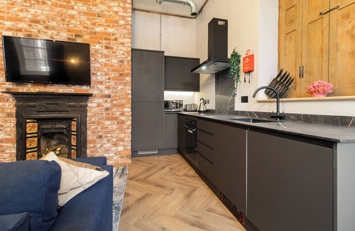 Worcester Apartment | WhiskAwayStays - Shaw Mews - Apartment 3