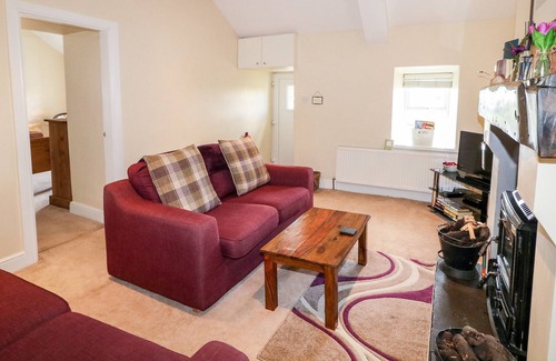 Carndonagh Cottage | WHISPERING WILLOWS - THE THATCH in Carndonagh, County Donegal