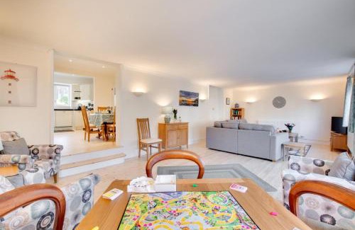 Cromer House | White Cottage