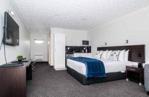 Gisborne Hotel | White Heron Motor Lodge