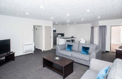 Gisborne Hotel | White Heron Motor Lodge