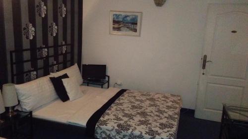 Prague 5 Hotel | White House