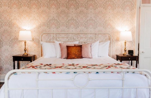 Hermann Hotel | White House Hotel
