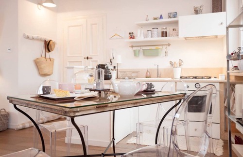 Orvieto Apartment | White House in the historic center of Orvieto - parking included