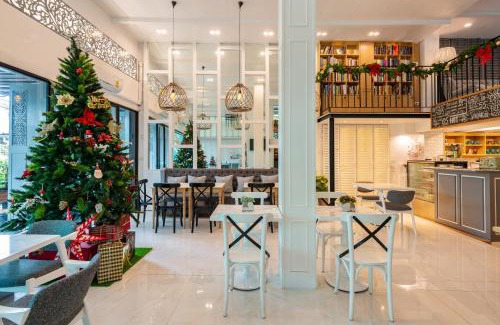 Bang Lamphu Lang Hotel | White Ivory Bed And Breakfast