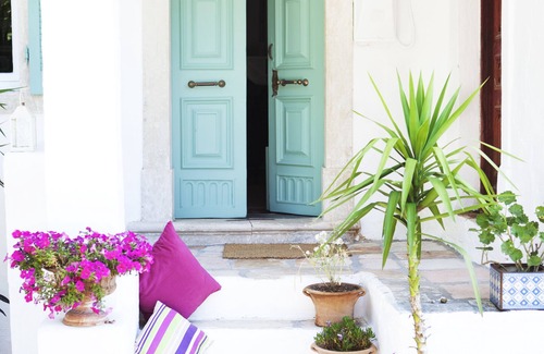 Ano Korakiana Villa | White Jasmine Cottage