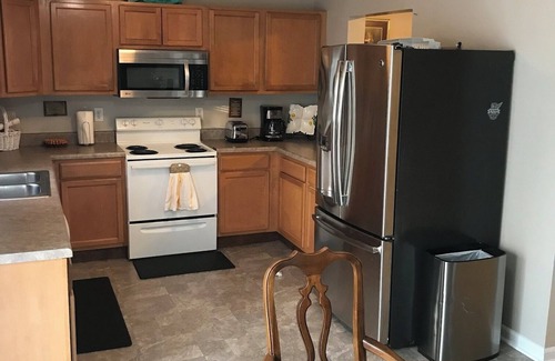 Lexington House | WHITE KNOLL BUNGALOW