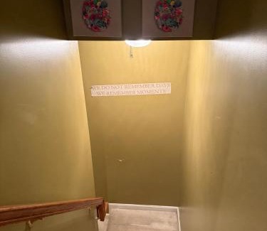 Bowie Bed & Breakfast | White light retreat