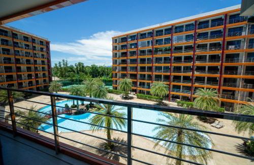 Mai Khao Apartment | White Room