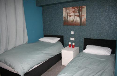 Chapeltown Hotel | White Rose Hotel and Restaurant