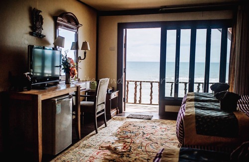 Ko Chang Hotel | White Sand Beach Resort