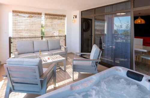 Bahia Calma House | White Sand