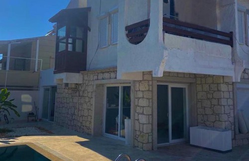 Alacati Villa | White Stone Villa with Pool