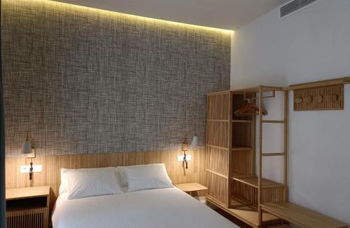 San Lorenzo Apartment | White Suite Alameda