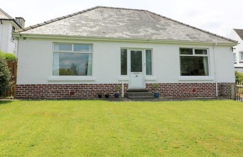 Haverfordwest House | White Thorns
