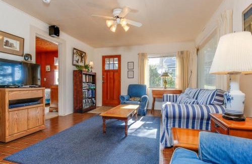 Neskowin House | White Wing