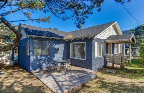 Neskowin House | White Wing