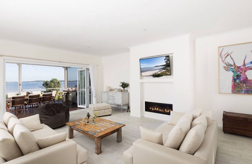 Pindimar House | Whitesands of Pindimar