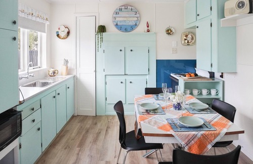 Whitianga House | Whitianga Blue Bach - Location Location Location!n