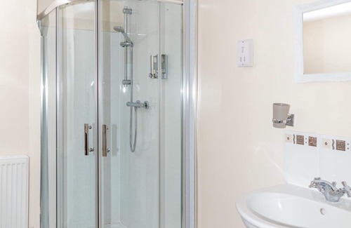 Hardstoft House | Whittonlodge B&B & Holiday let