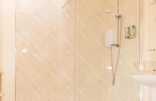 Hardstoft House | Whittonlodge B&B & Holiday let