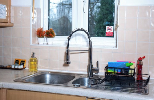 Stirchley Apartment | Whole Apartment | 2Bed & 2Bath | Professionals|Contractors|Parking|City-10mins