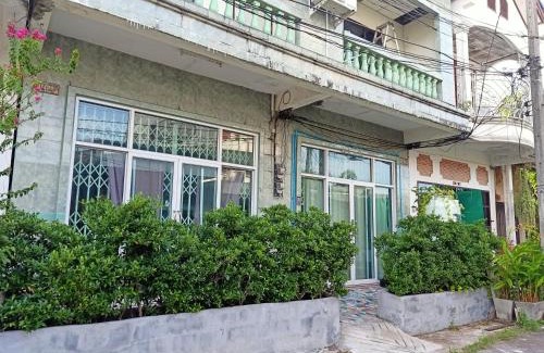 Hat Yai House | whole house for 5 guests 3 beds