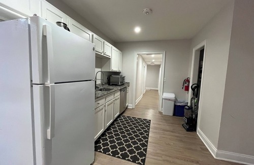 North Charleston Apartment | Whole Place 7 Bedroom 5 Bath - 11 Beds Sleeps 20 - 10m airport chs - F