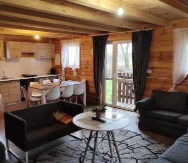 Ustron House | Wiejska Sielanka noclegi Ustroń