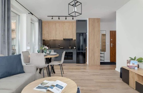 Biezanow - Prokocim Apartment | Wieliczka Apartament z Klimatyzacja i Parkingiem by Renters Prestige