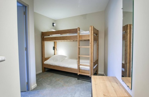 Mont-de-Lans Hotel | Wifi, 10m from ski slopes, swimming pool, sauna, tv, 27m², Les 2 Alpes