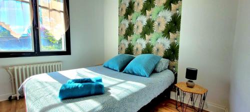 Brive-la-Gaillarde House | Wifi Clim Garage Jardin BBQ Cosy House
