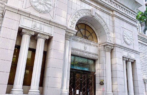 Tamsui Condo | [WIFI/TV/Kitchen/Gym] Mike's vacation suite in enjoyable Tamsui淡水, Home away,