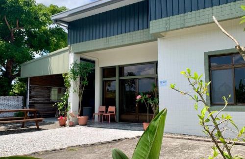 Manzhou Apartment | Wild East Country House