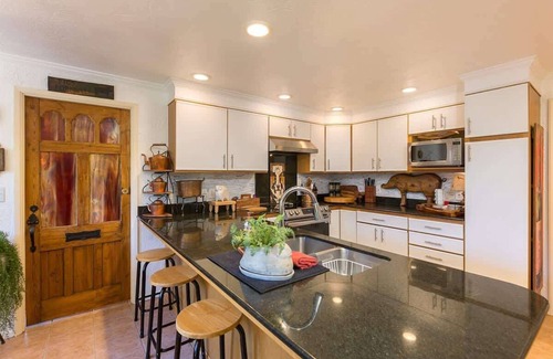 Sequim Apartment | Wild Rose #2 Spacious Apartment in Central Area