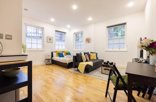 Angel Apartment | Wild Roses Serviced Apartments - Angel