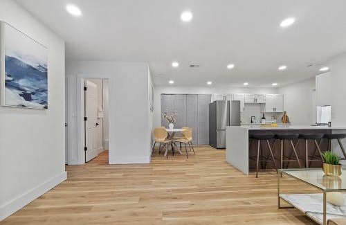 Tampa House | Wilderness Escape, by Breathtaking Natl Park