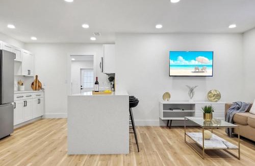 Tampa House | Wilderness Escape, by Breathtaking Natl Park