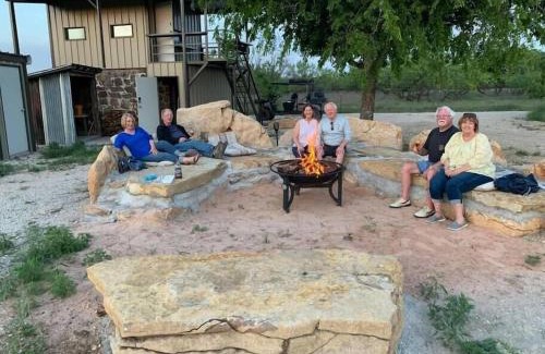 Jacksboro House | Wilderness Roost on Lake Godstone
