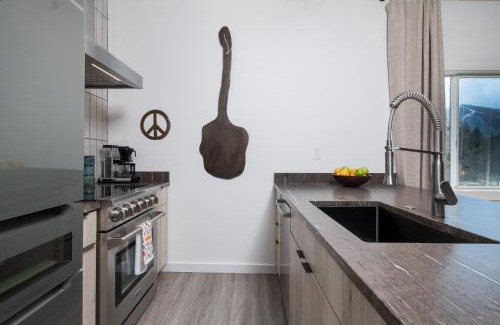 Elkhorn House | Wildflower 650