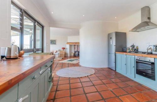 Cape Peninsula House | Wildlife Paradise Beach House