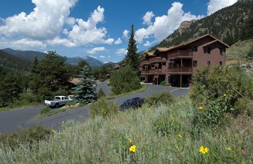 Estes Park Hotel | Wildwood Inn
