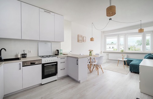 Nowa Praga Apartment | Wileński Bright Spring Apartment