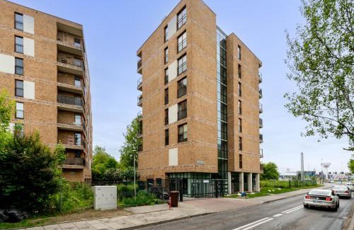 Zakrzowek Apartment | Wilga Park Homely Apartment by BookingHost