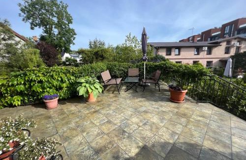 Ustronie Morskie Villa | Willa Garden 2 z pięknym ogrodem i tarasem