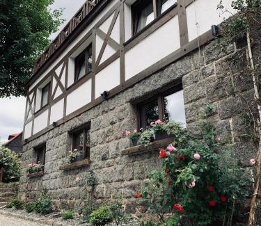 Bierutowice Bed & Breakfast | Willa Karkonoska