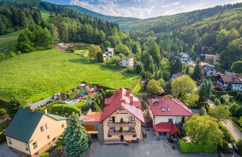 Ustron Bed & Breakfast | Willa pod Czantorią SPA Ustroń