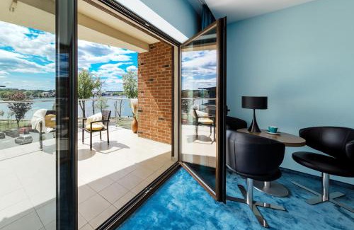 Ostroda Apartment | Willa Port Apartament Premium z widokiem na jezioro