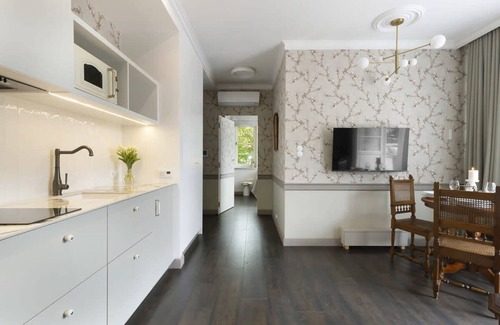 Kamienny Potok Apartment | Willa Szwarc huge terrace with a view apartment
