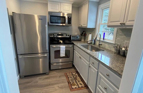 Dennis Port Cottage | Willows Cottage West